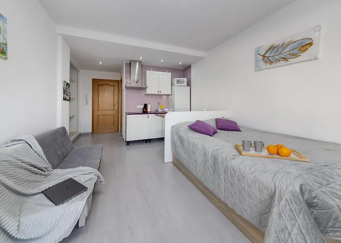 Apartment Near Beach, Playa Del Cura