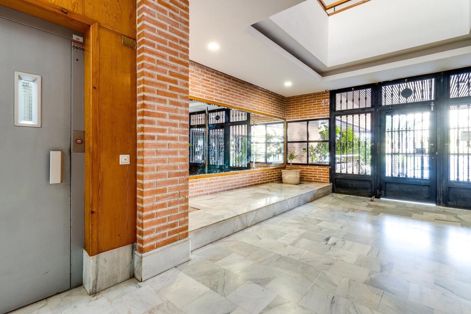 Near Beach, Playa Del Cura Apartment