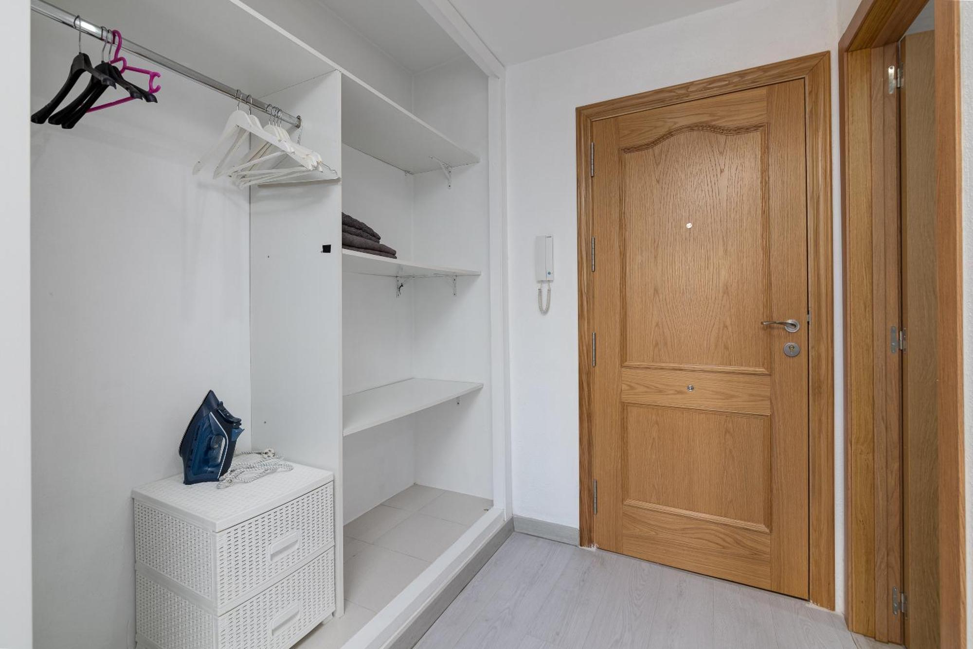 Near Beach, Playa Del Cura Apartment *